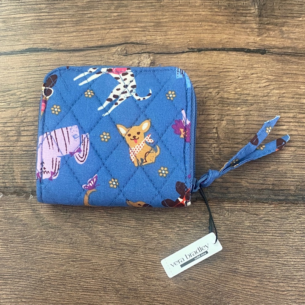 NWT Vera Bradley Essential Small Zip Around Wallet